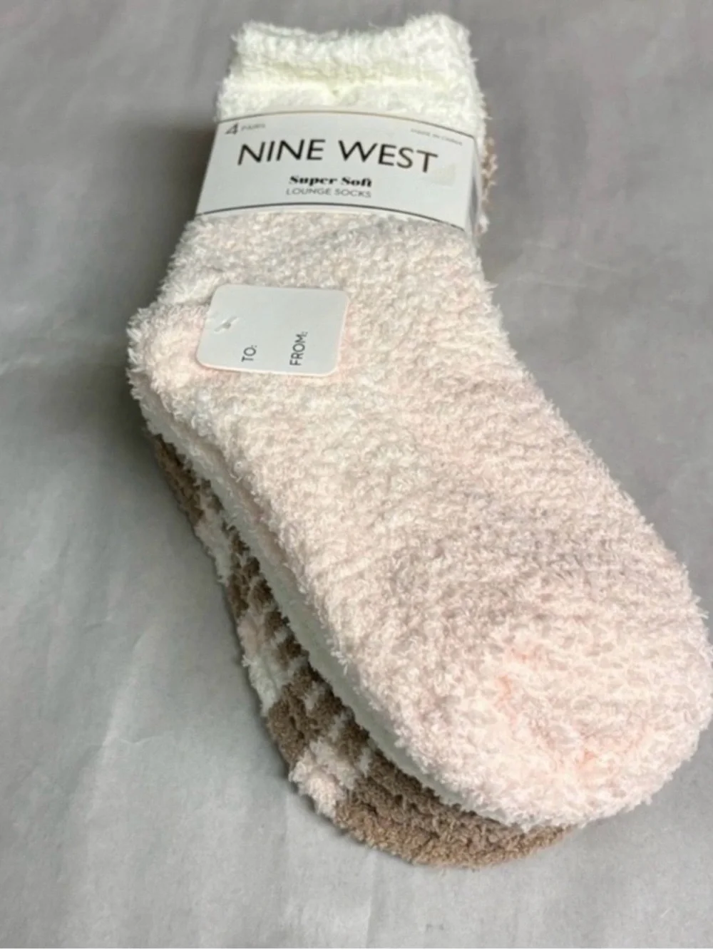 New Nine West Socks Women’s 4 Pair Soft Cozy Plush Lounge Socks Casual Active